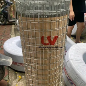 Sản xuất lưới hàn 3mm ô vuông 35x35mm dạng cuộn