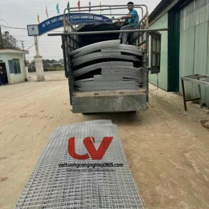 Sản xuất lưới hàn 5ly ô 50x150mm kích thước 1mx2m