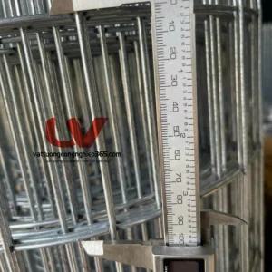 Sản xuất lưới hàn mạ kẽm 3lya50x100mm