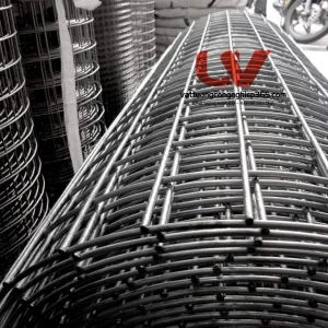 Sản xuất lưới sắt hàn dây 3ly ô vuông 35x35mm