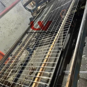 Nơi bán lưới sắt hàn 4ly ô 50x100 dạng tấm 1mx2m