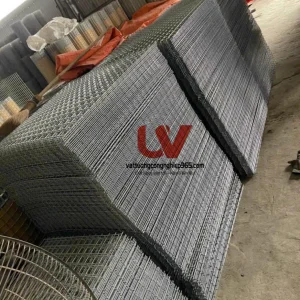 Nới bán lưới sắt hàn 5mm ô 50x200mm uy tín