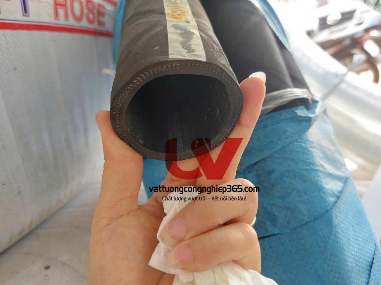 Nơi bán ống cao su bố vải phi 48 dùng dẫn nước, cát, bùn, khí
