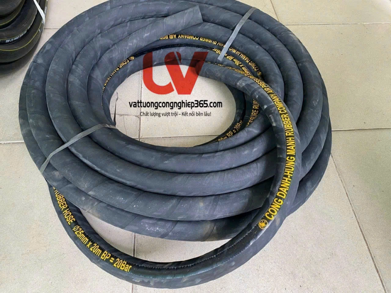 Phân phối ống cao su bố vải phi 25 chịu áp lực cao