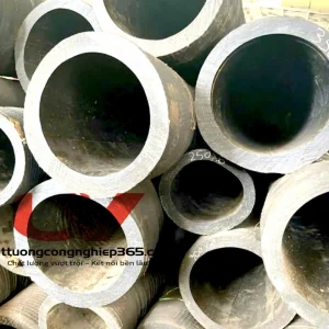 Ống cao su lõi thép 300 ống dùng dẫn nước, hút bùn cát sỏi, dẫn xi măng , dẫn bê tông, sử dụng cho tàu thuyền.