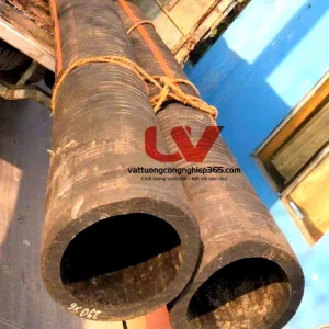 sản xuất ống cao su lõi thép phi 250 hút nước, cát, bùn chịu áp lực cao