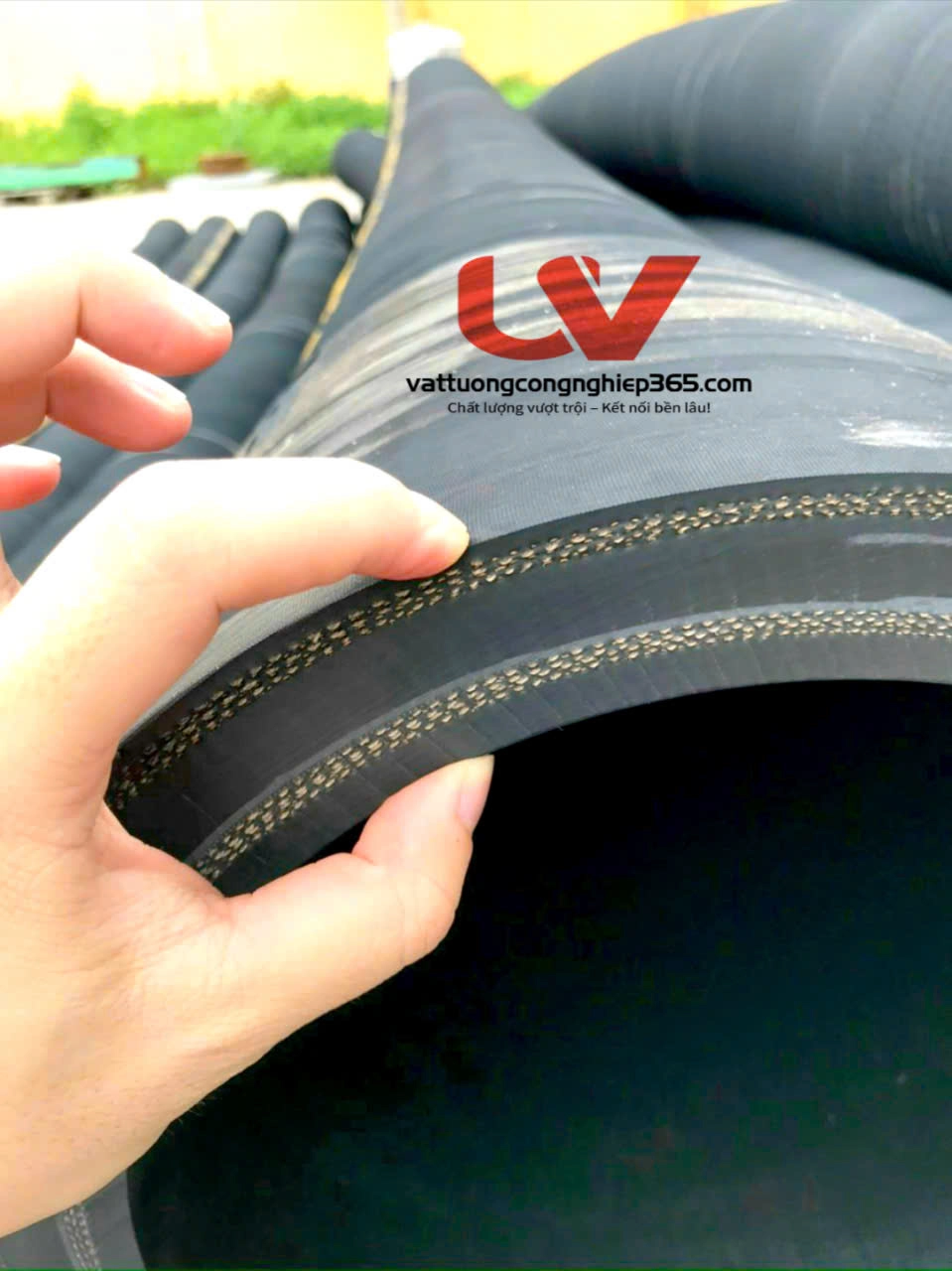 Ống cao su phi 300 chuyên dùng hút cát, bùn, nước chịu mài mòn