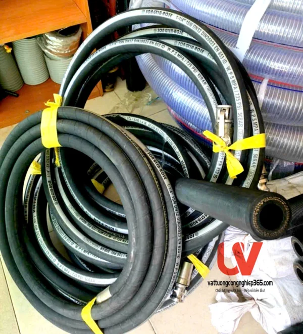 Cung cấp ống dây cao su chuyên dùng dẫn vữa trát tường