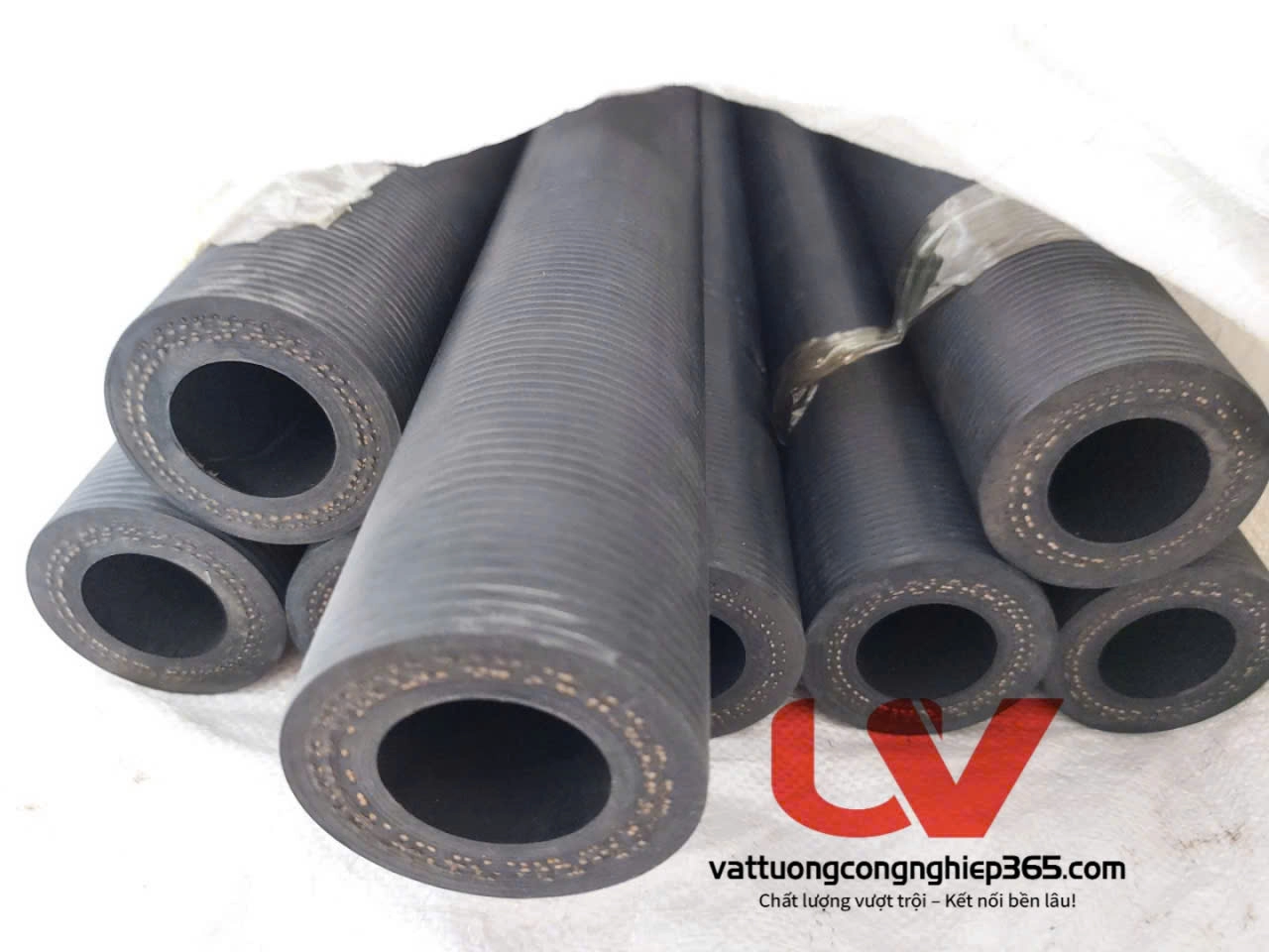 Địa chỉ cung cấp ống ép phun vữa phi 40x76 chịu áp lực cao