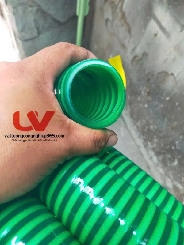 Phân phối ống gân xanh phi 76 uy tín