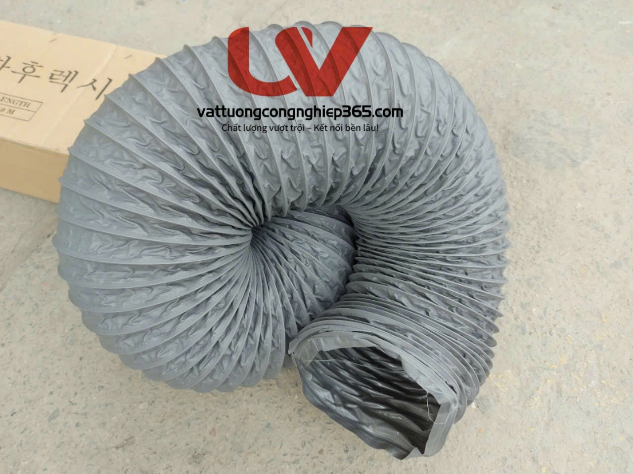 Nơi bán ống gió mềm thoát khói bếp D150 chống cháy