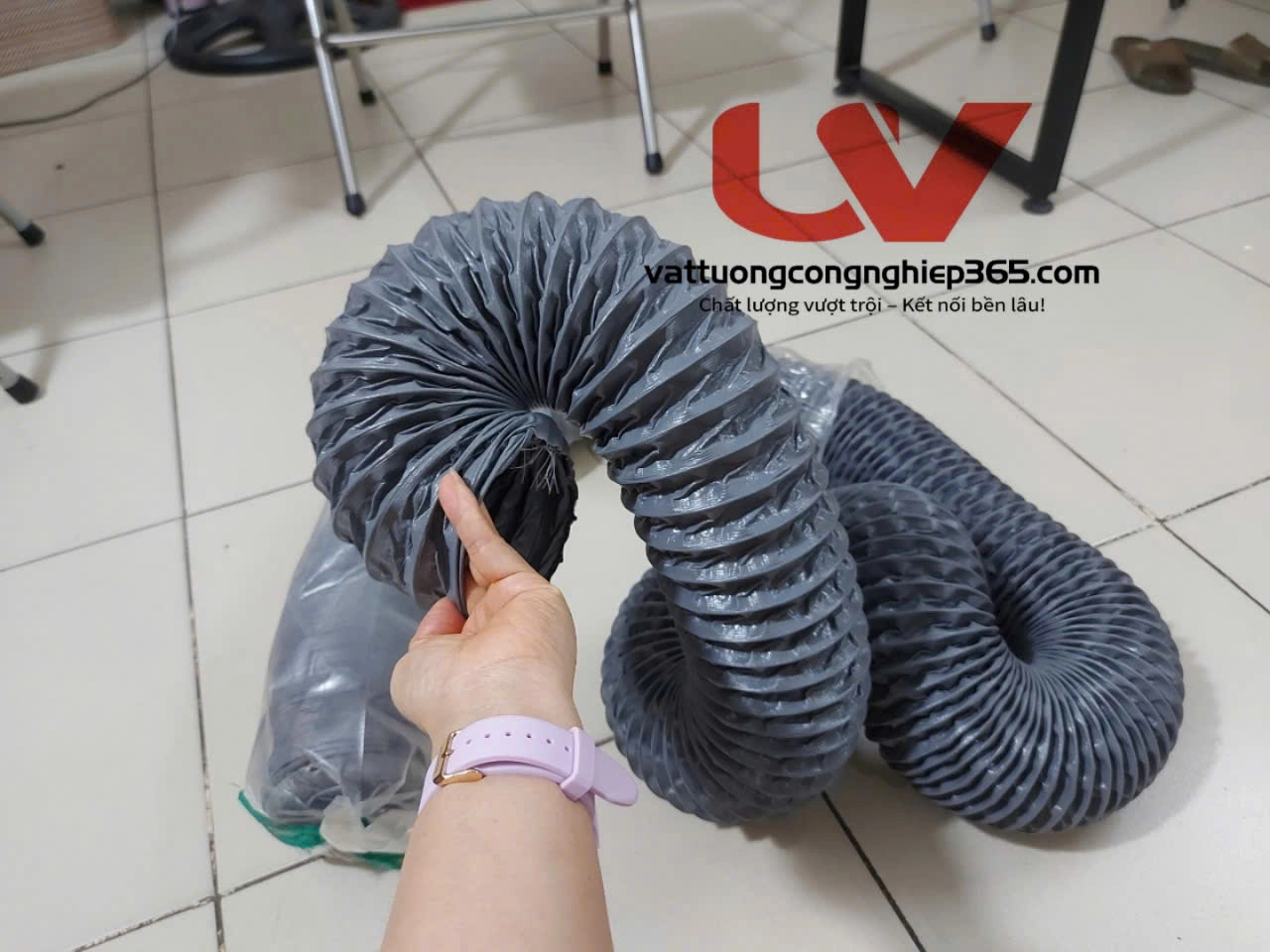 Cung cấp ống gió mềm vải simili d40 dẫn khí, thông gió, thoát hơi nóng máy sấy