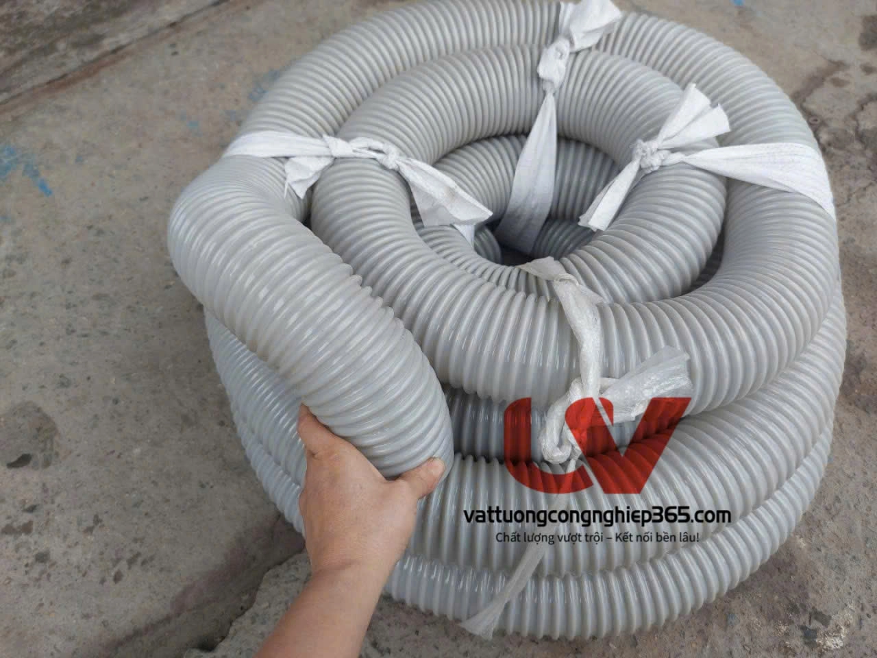 Nơi bán ống hút bụi gỗ phi 100 uy tín chất lượng