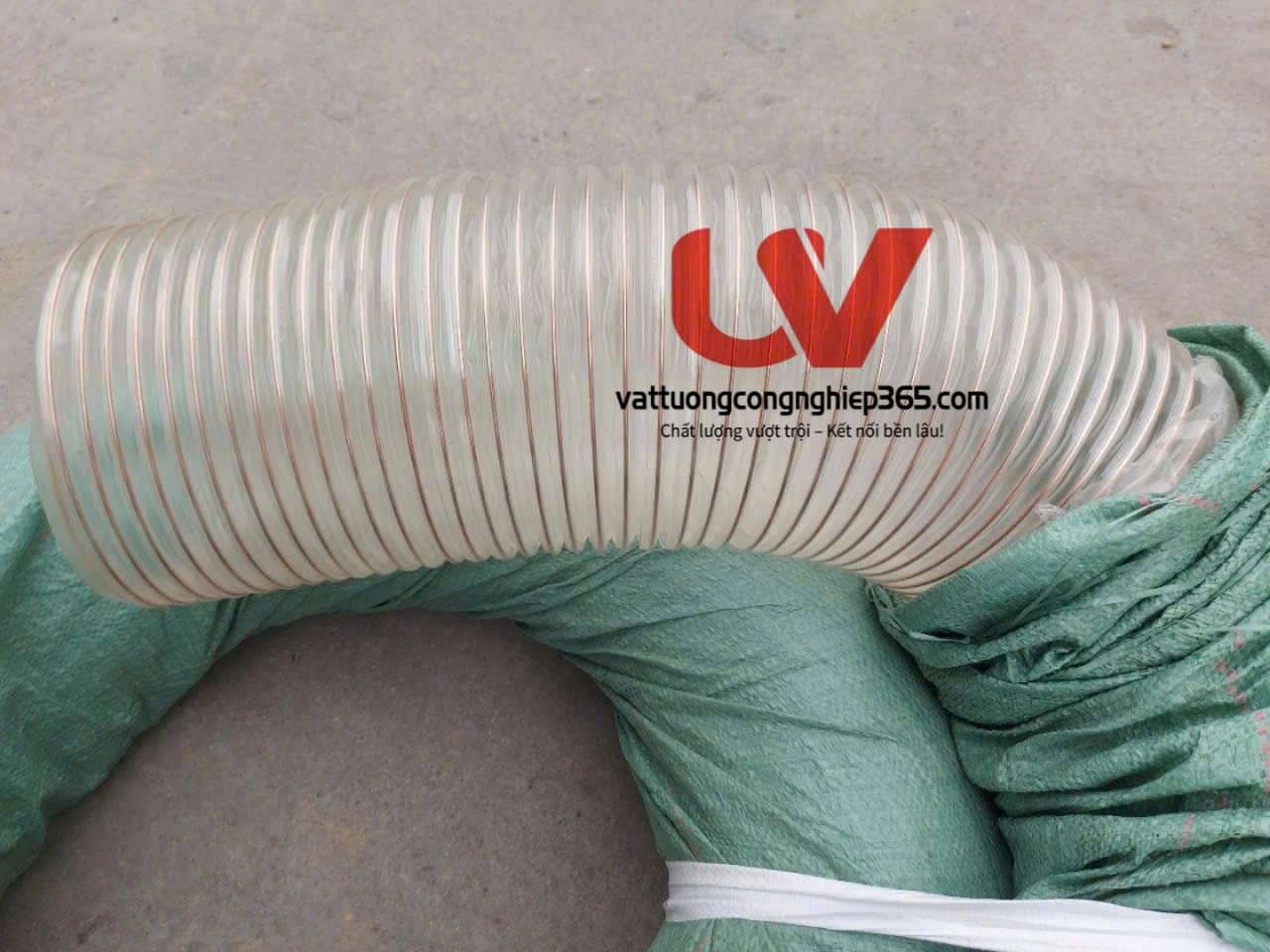 Phân phối ống hút bụi lõi đồng phi 160 dùng hút bụi gỗ