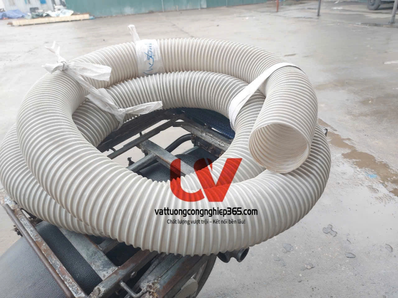 Địa chỉ mua ống hút bụi trong xưởng gỗ uy tín