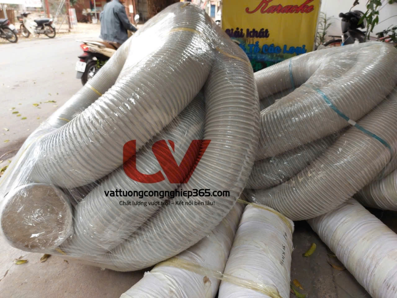 Phân phối toàn quốc ống hút bụi xi măng phi 100
