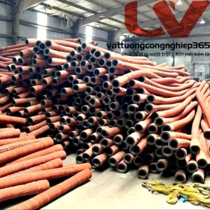 Phân phối ống cao su lõi thép hút cát phi 76