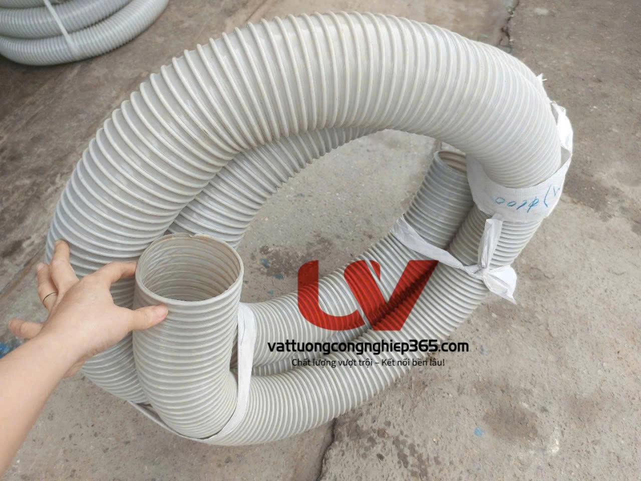 Cung cấp ống hút dăm bào, phôi cắt, mùn cưa giá rẻ