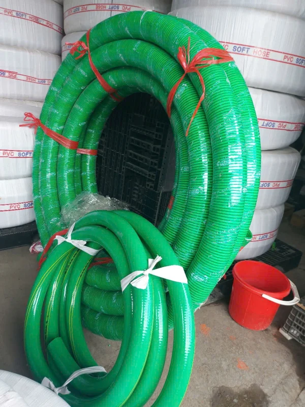 Ống nhựa lõi kẽm xanh phi 100 chuyên dùng cho xe vệ sinh môi trường.