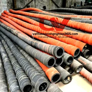 Sản xuất ống cao su phi 76 dùng hút nước, cát, bùn
