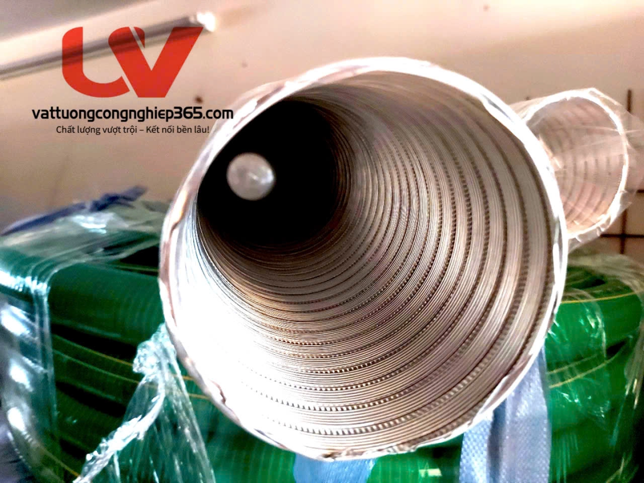 Mua ống nhôm bán cứng ohi 100 lắp quạt hút mùi bếp nướng uy tín