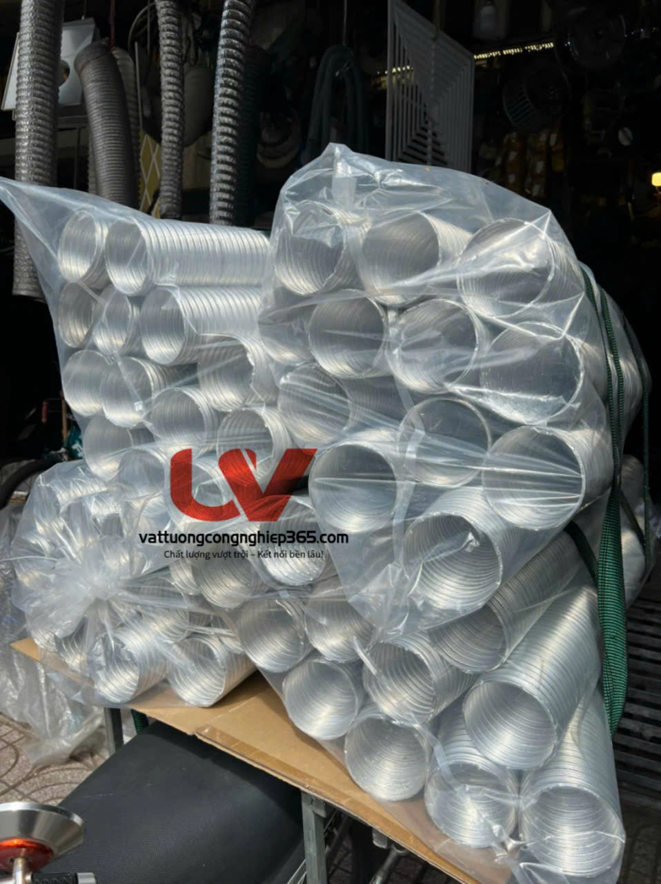 Đại chỉ bán ống nhôm định hình phi 125 thông khói lò hơi uy tín