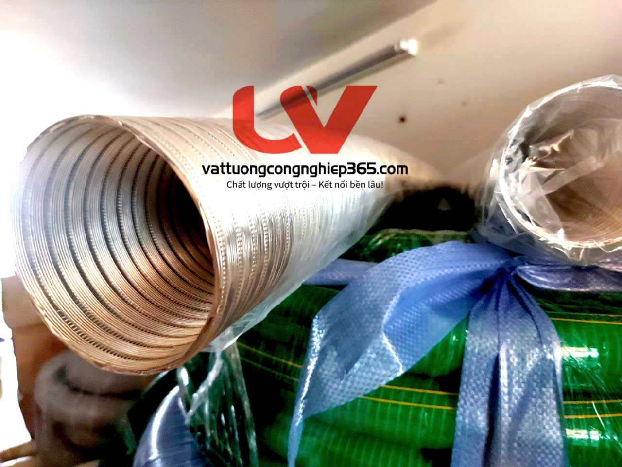 Địa chỉ mua ống nhôm nhún D125 chống cháy uy tín