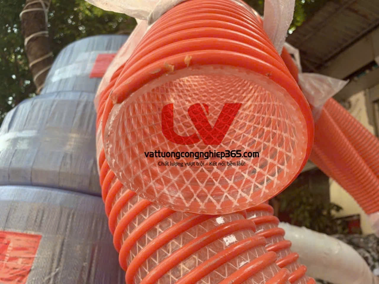Tổng kho phân phối ống nhựa gân xoắn D100 dùng hút nước thải