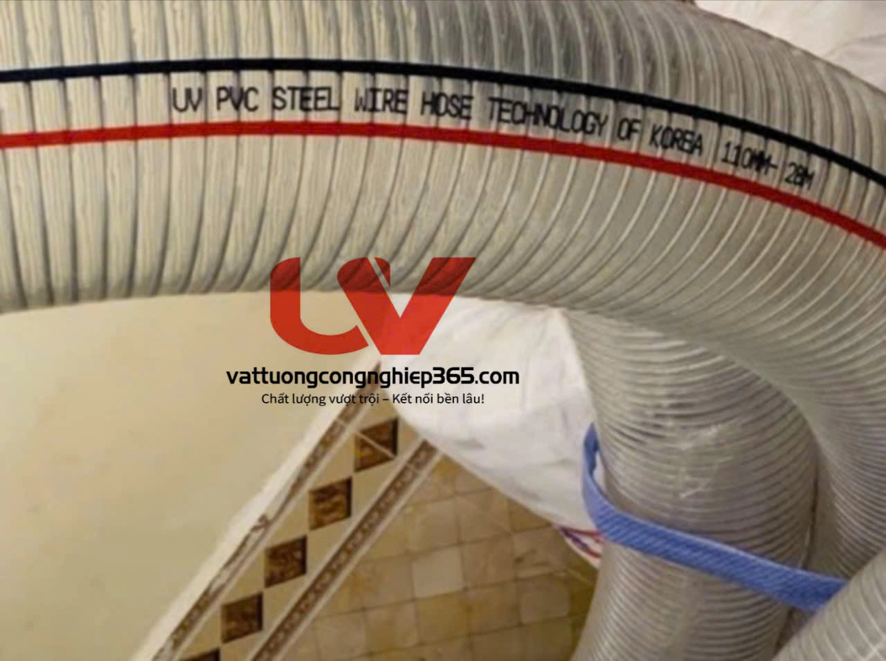 Phân phối ống nhựa mềm lõi thép phi 110 dẫn xăng dầu, hóa chất