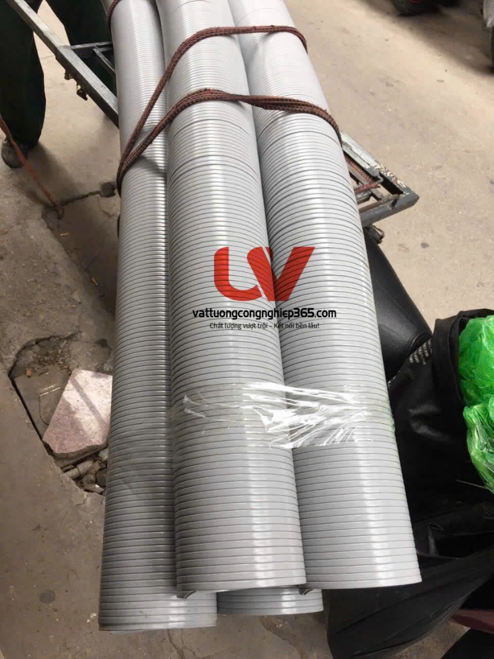 Mua ống nhựa nhún, ống gió xoắn định hình D100 giá rẻ