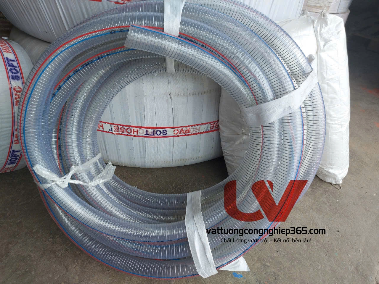 Mua ống nhựa pvc lõi thép phi 38 uy tín ngay ở đây