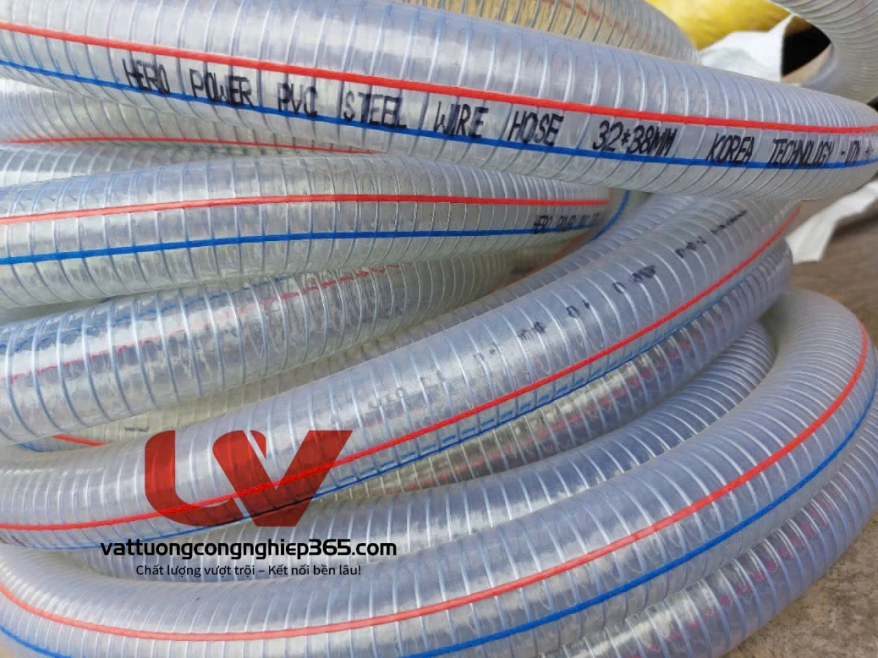 Địa chỉ cung cấp ống nhựa xoắn kẽm phi 32 uy tín