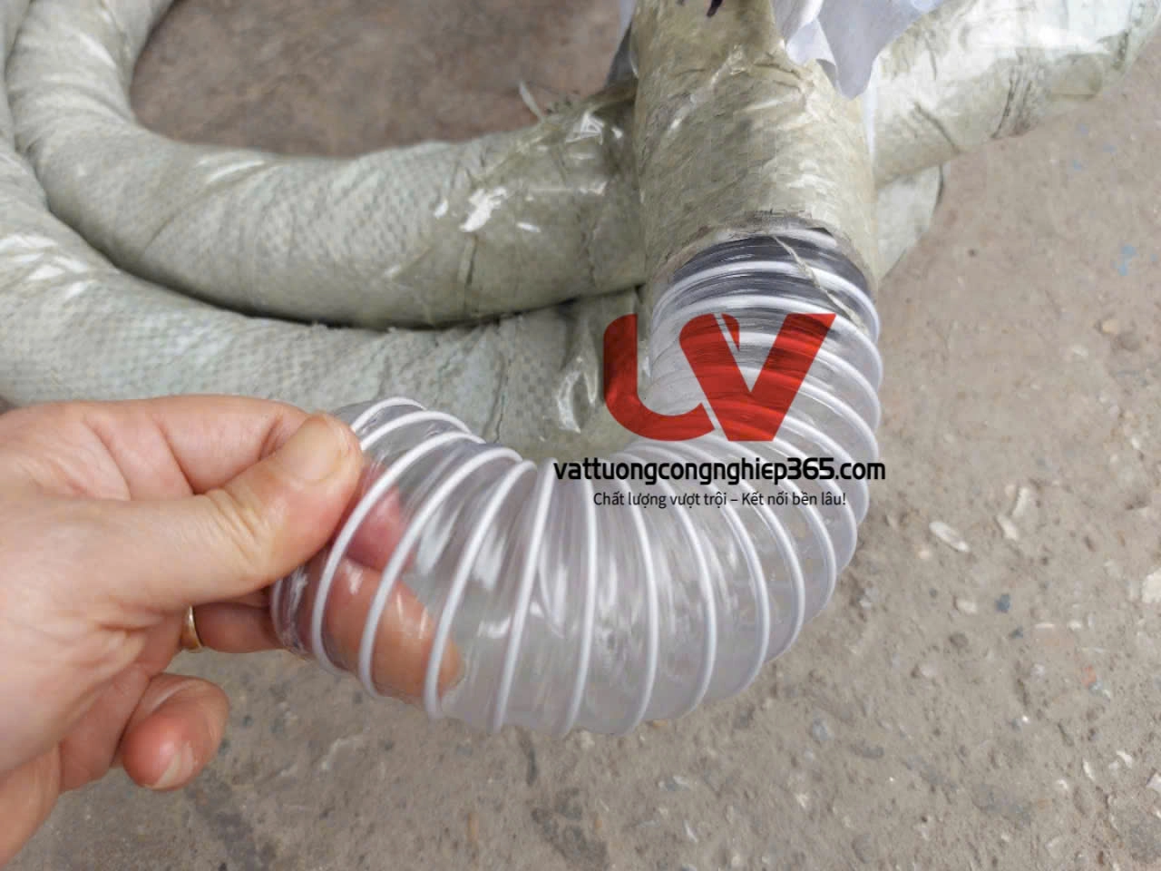 Địa chỉ bán ống ruột gà mềm hút bụi phi 60 uy tín