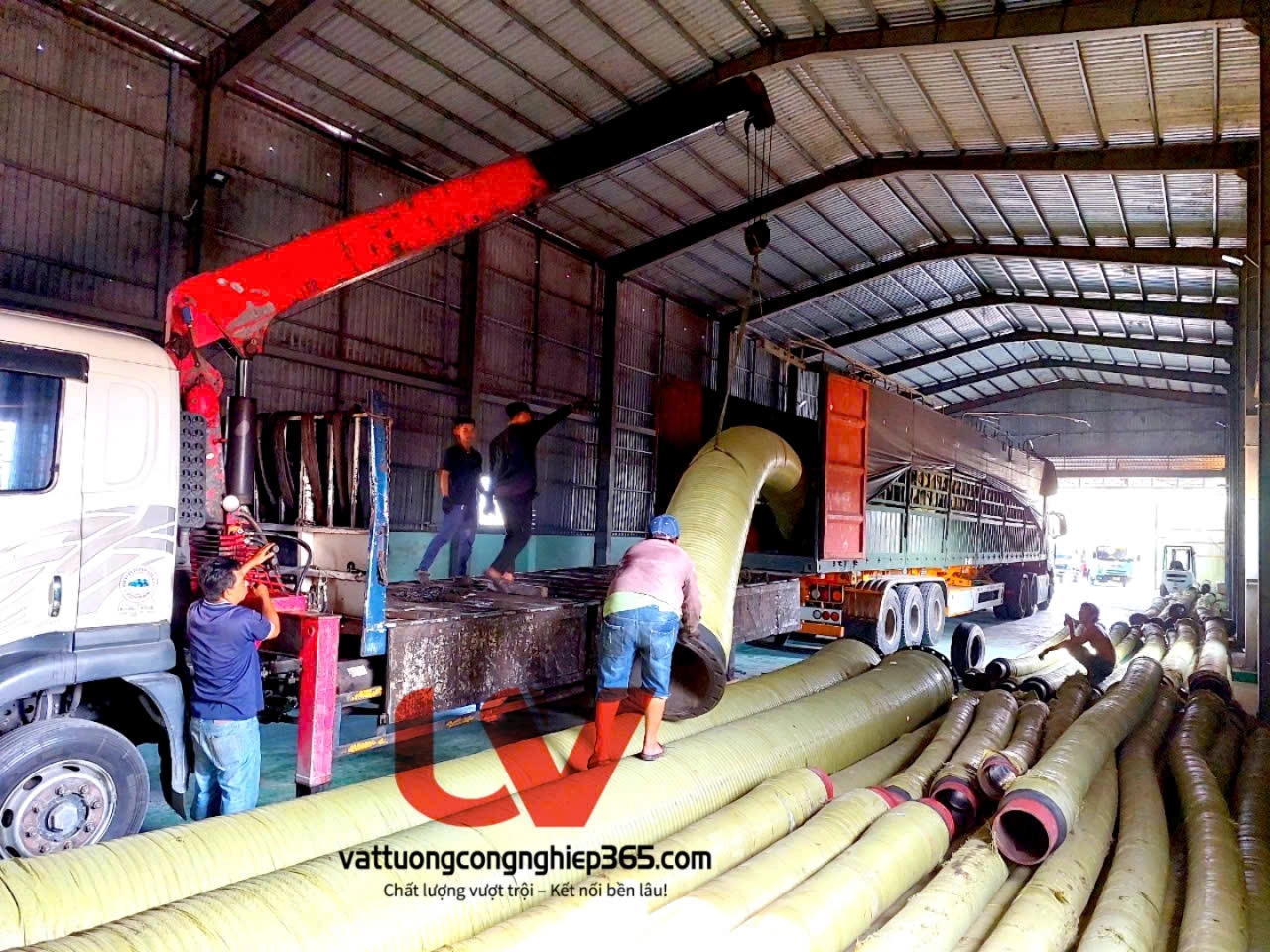 Nơi bán sùng cao su hút cát 2 lõi kẽm D200 siêu bền