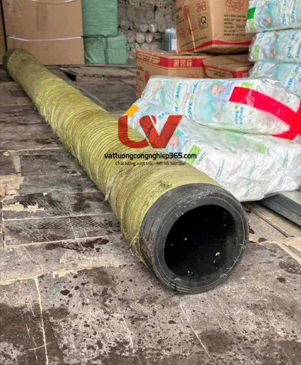 Sùng cao su hút cát 150 được sử dụng trong lĩnh vực xây dựng, sử dụng trong nhà máy thủy điện. Dùng cho các tàu thuyền hút cát trên sông, biển