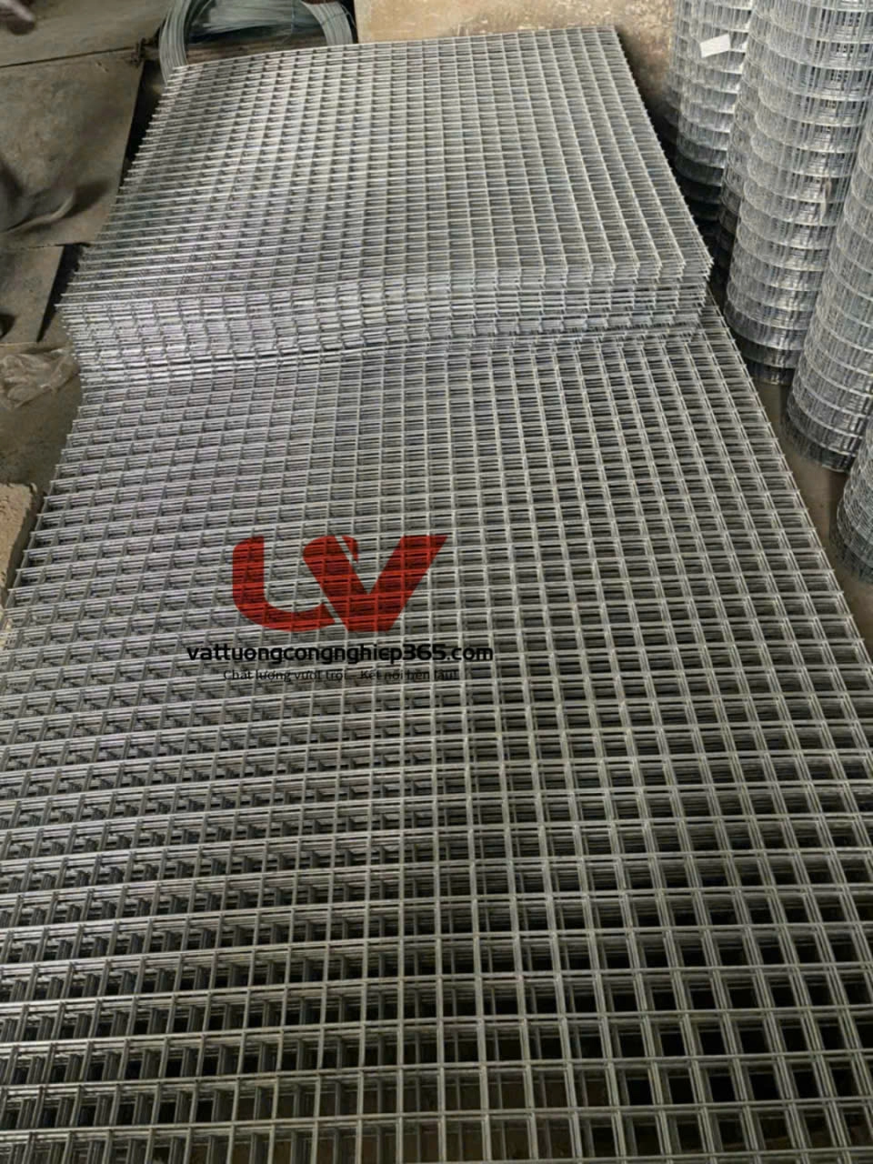 Nhận làm tấm lưới hàn mạ kẽm 3lyx50x100mm