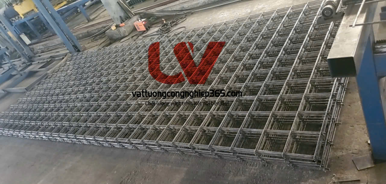 Sản xuất lưới hàn mạ kẽm 4ly ô 50x100mm