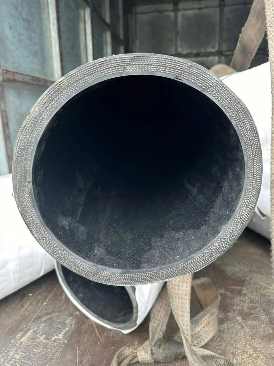 Nơi bán ống cao su bố vải phi 170 chống nổ, chịu mài mòn