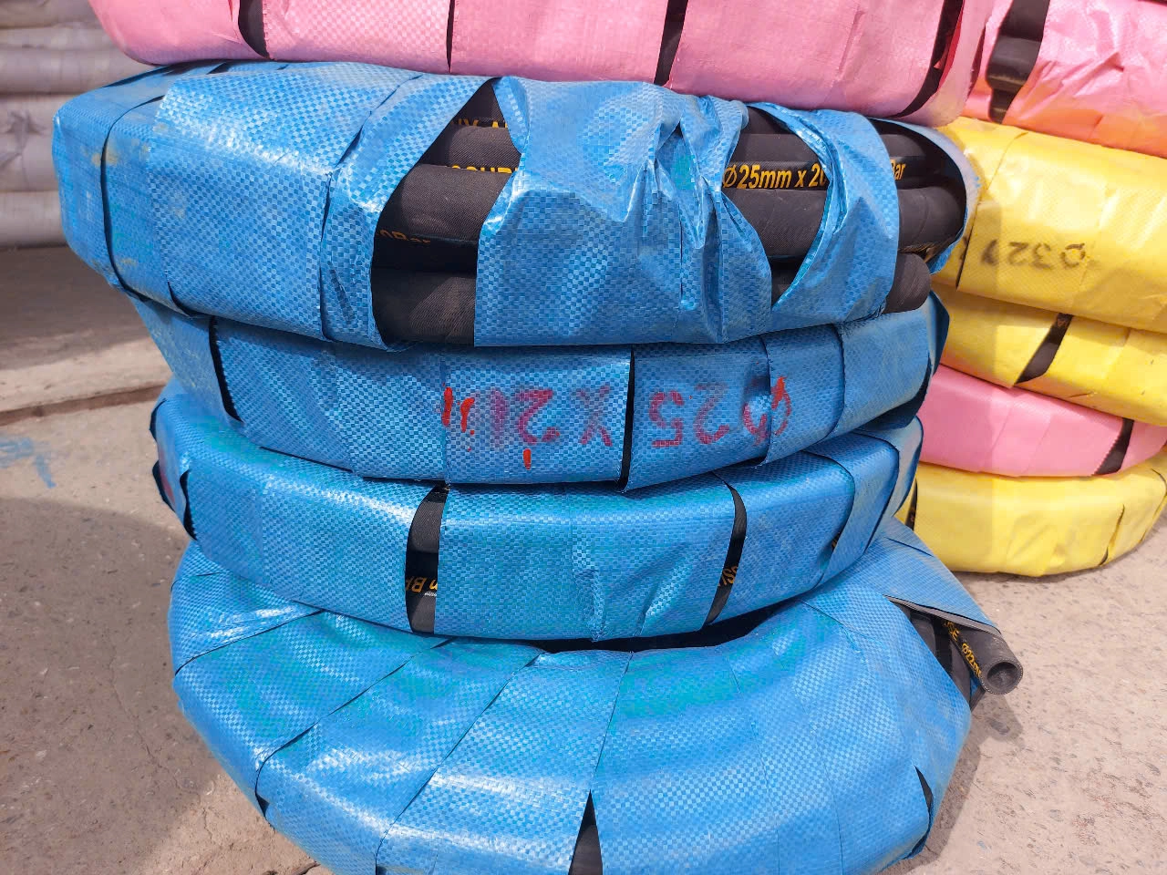 Nơi bán ống cao su bố vải phi 27 chịu áp lực cao, chịu mài mòn uy tín