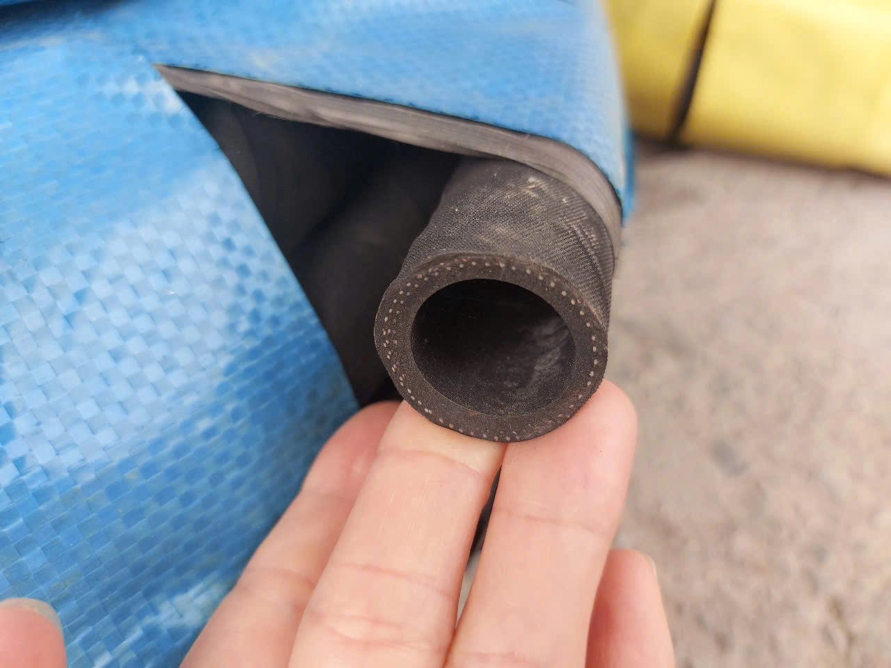 Cung cấp ống cao su bố vải D19 dùng dẫn khí, dẫn nước, chịu áp lực cao